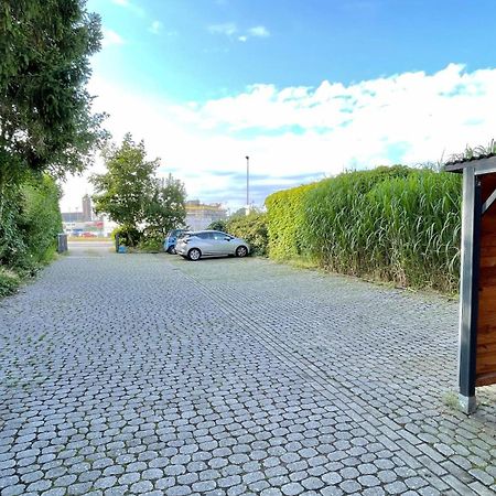 Erholsame City-Erdgeschosswohnung Mit Veranda, Grill Und Parkplatz D46Eg Ольденбург Экстерьер фото