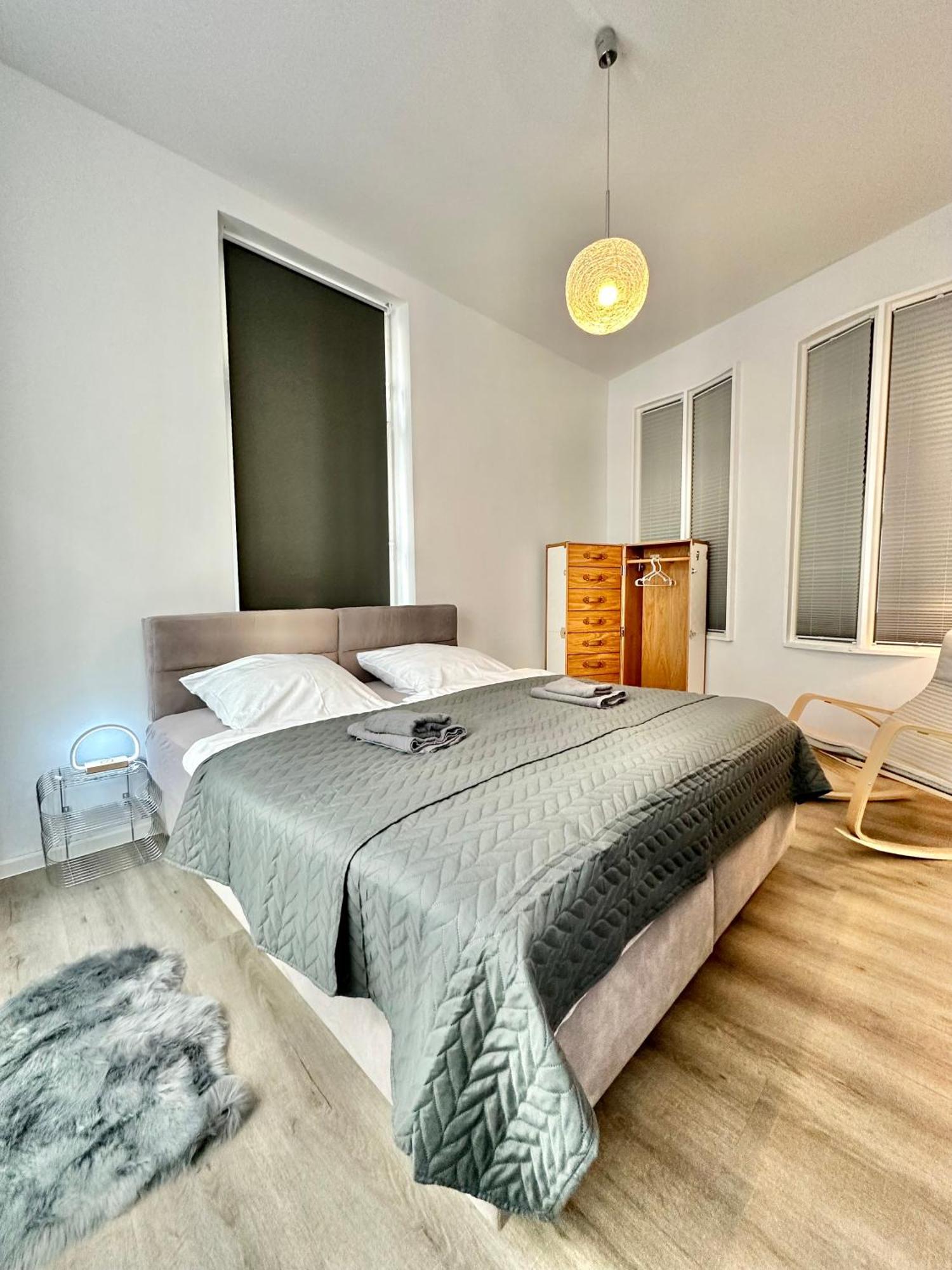 Erholsame City-Erdgeschosswohnung Mit Veranda, Grill Und Parkplatz D46Eg Ольденбург Экстерьер фото